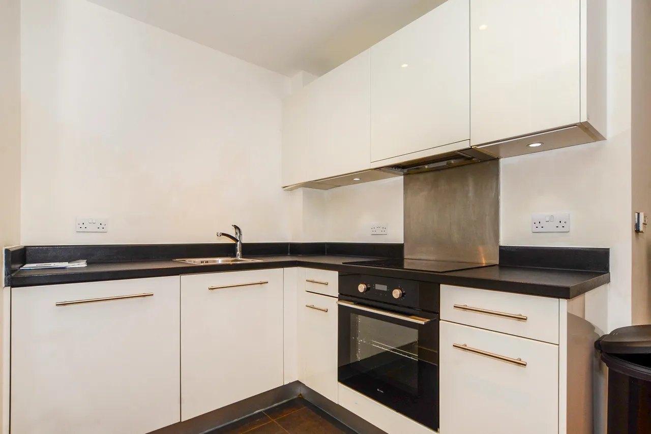 Unwin Way, Stanmore Fees Apply, HA7, photo 8
