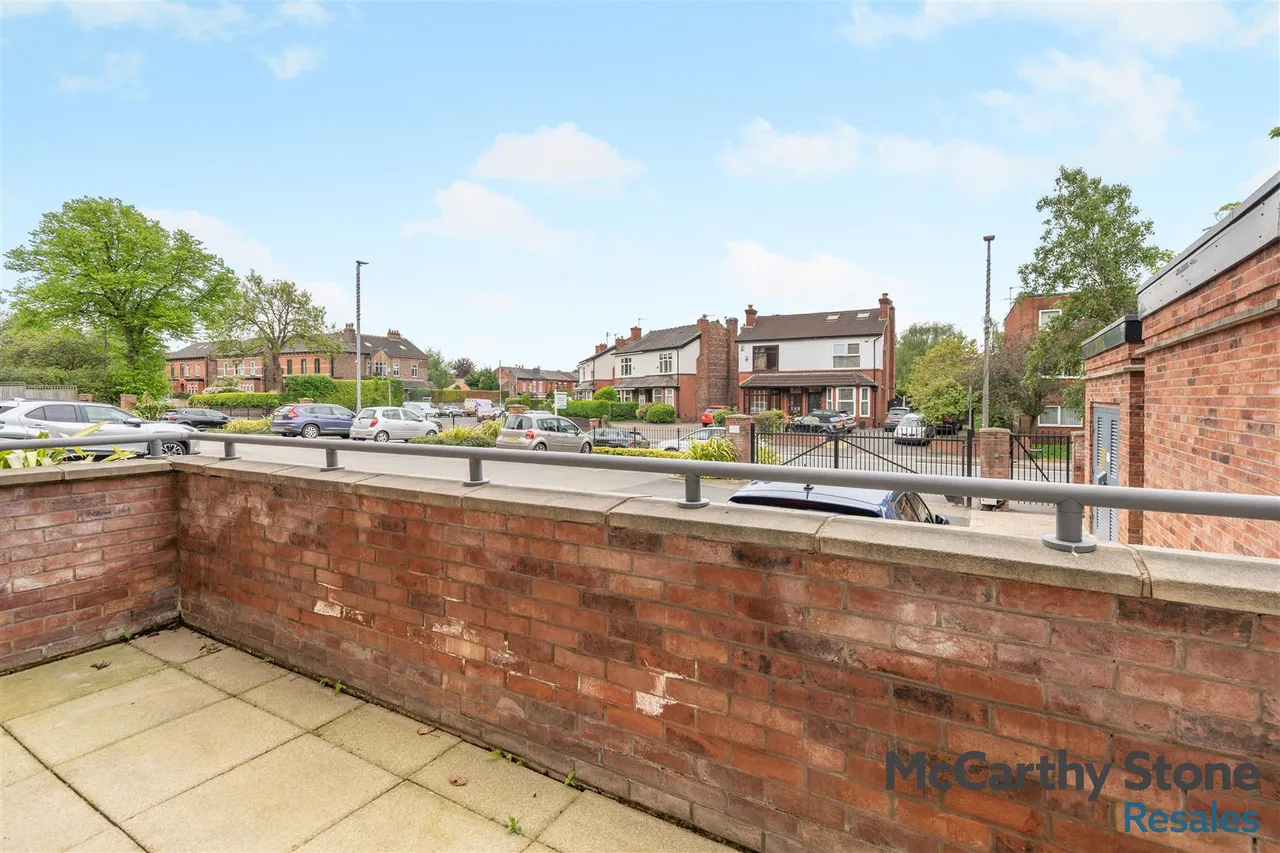 Monton Road, Monton, M30, photo 8