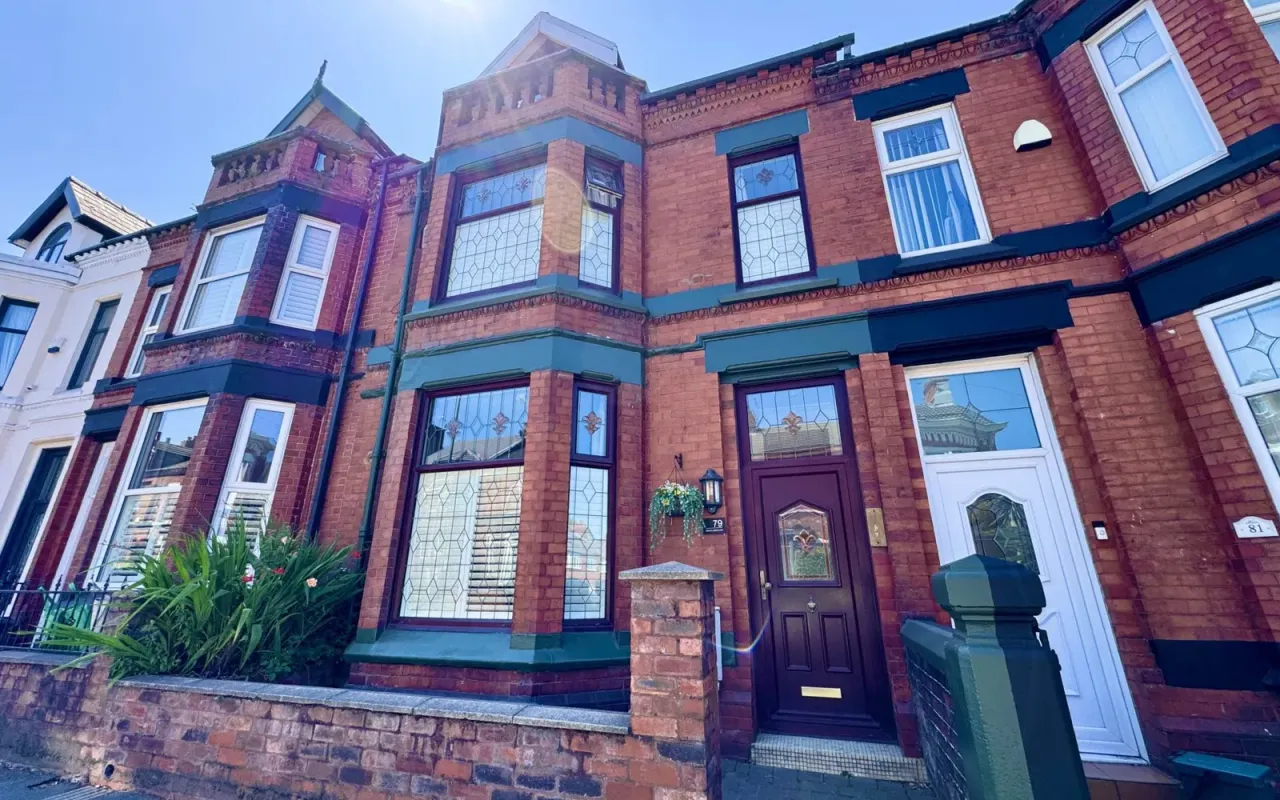 3 bed property for sale — Dentons Green Lane, Dentons Green