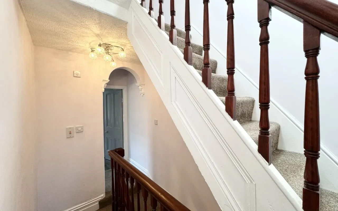 Dentons Green Lane, Dentons Green, photo 18