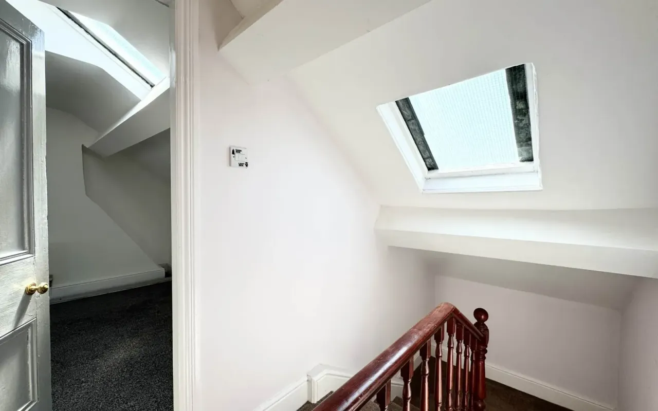 Dentons Green Lane, Dentons Green, photo 19