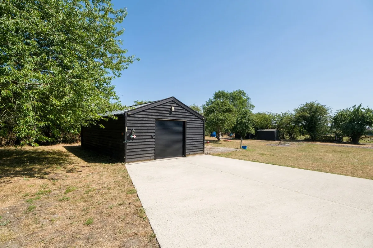 Green Lane, Great Moulton, NR15, photo 33