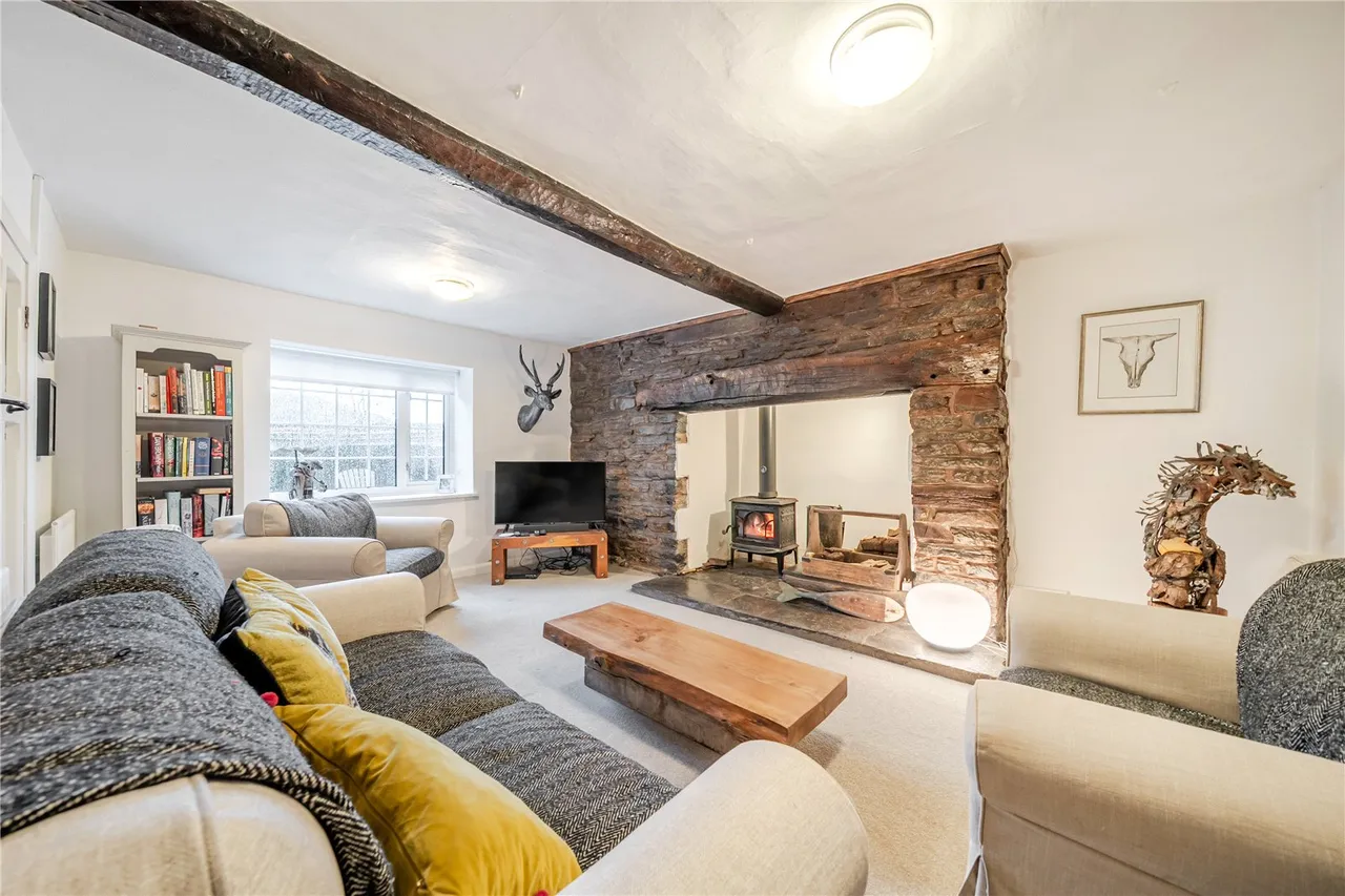 Lloyney, Knighton, Powys, LD7 1RG, photo 2