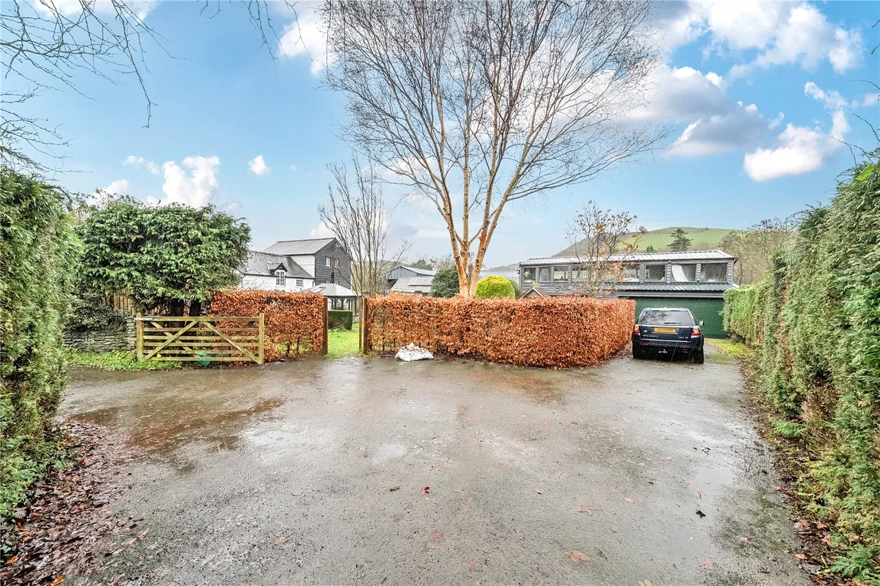 Lloyney, Knighton, Powys, LD7 1RG, photo 32