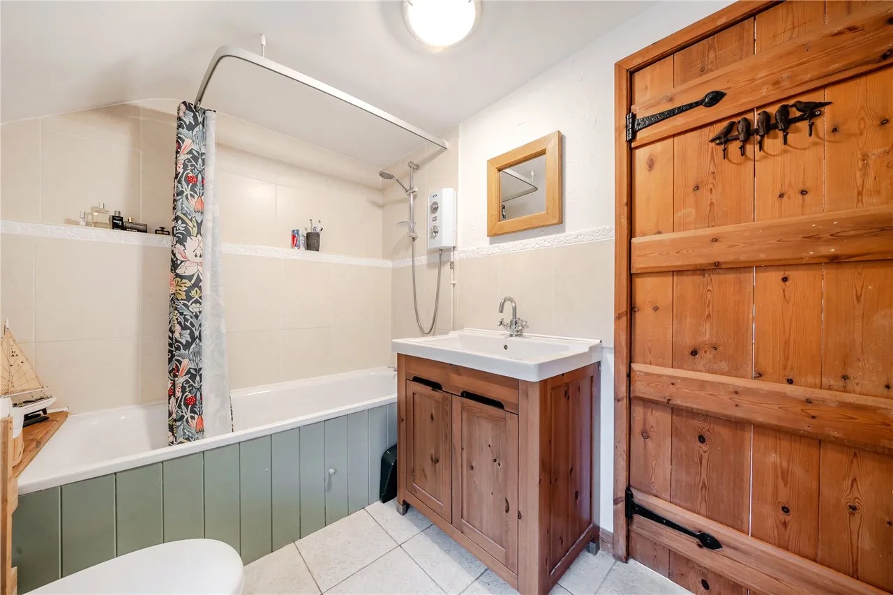 Lloyney, Knighton, Powys, LD7 1RG, photo 19