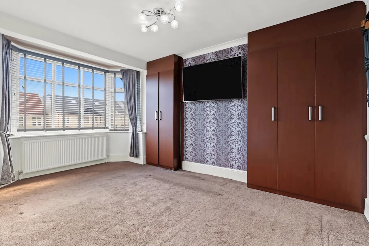 Vaughan Gardens, Ilford, IG1, photo 16