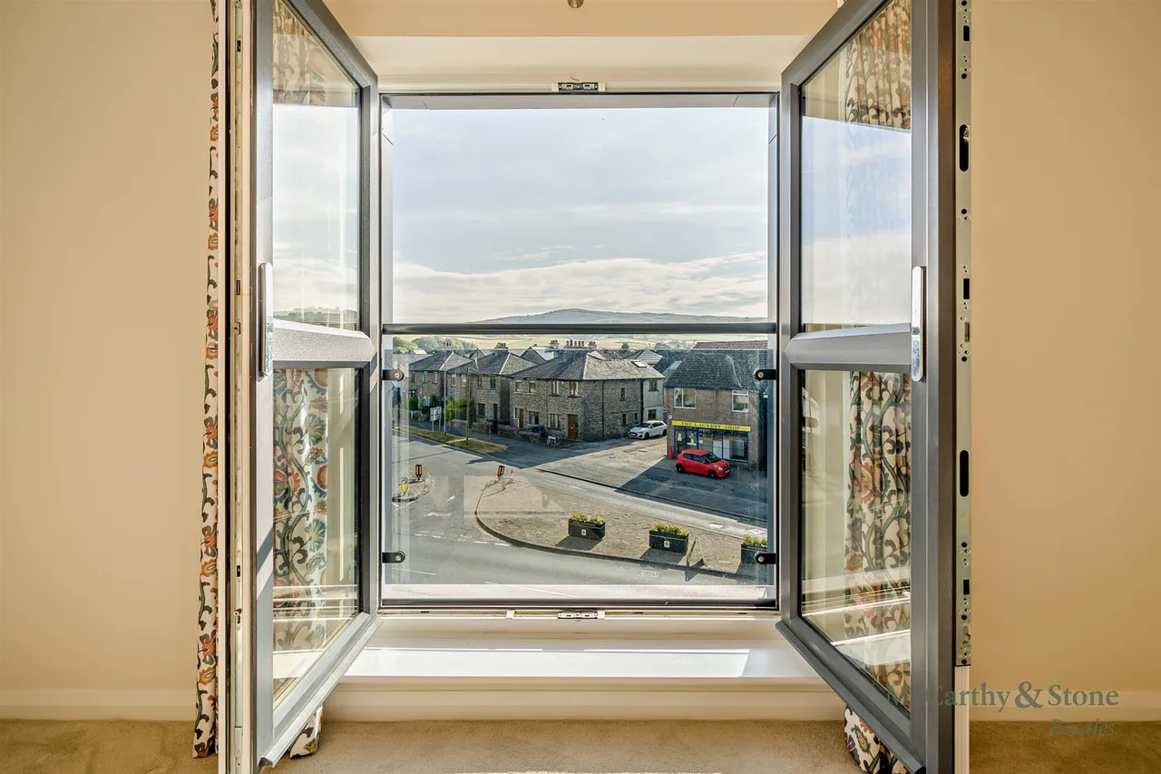 Shap Road, Kendal, LA9, photo 7