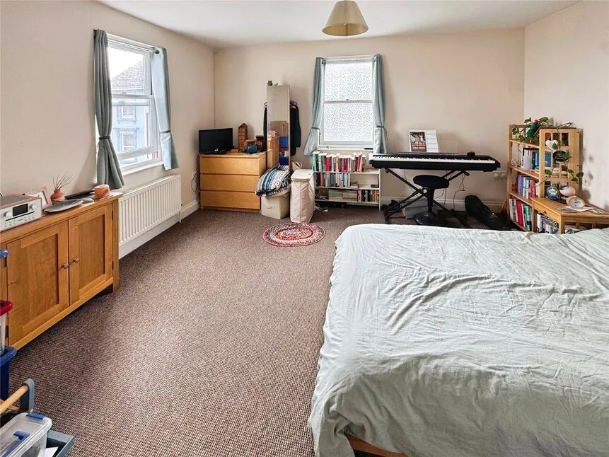 St James Mews, Exeter Street, TQ14, photo 5