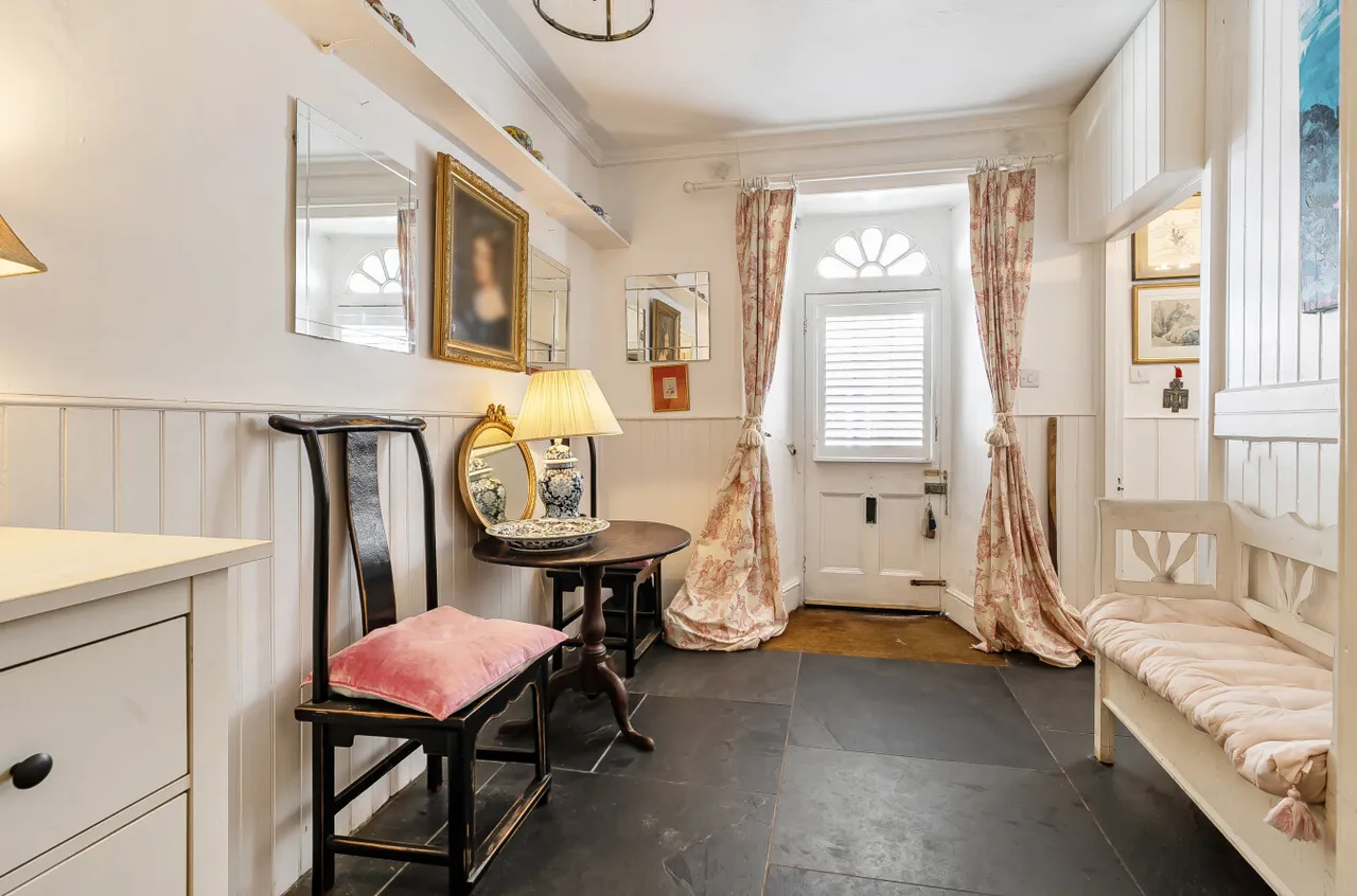 High Street, Dulverton, TA22, photo 11