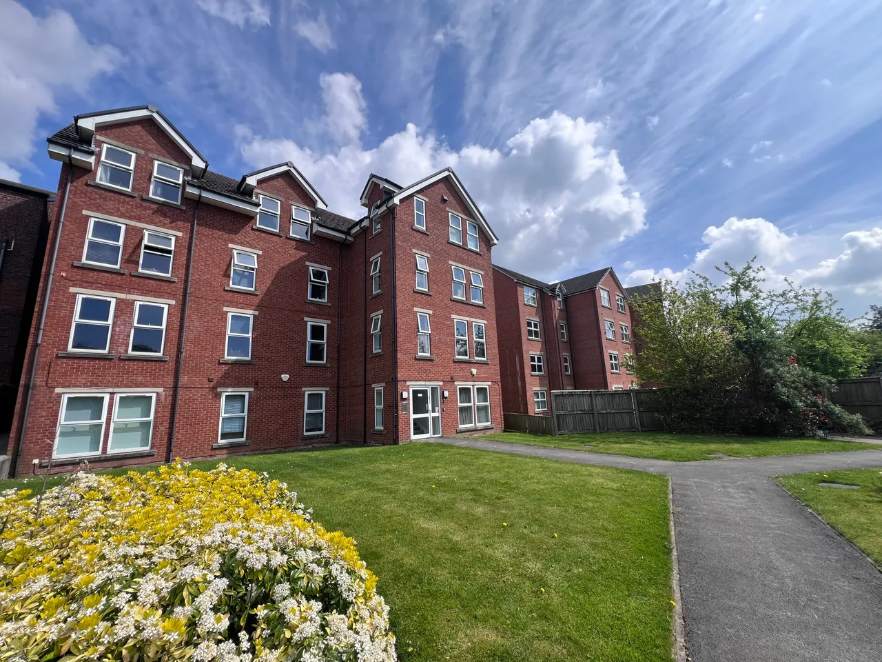 2 bed flat for sale, Stitch Lane, Heaton Norris, SK4