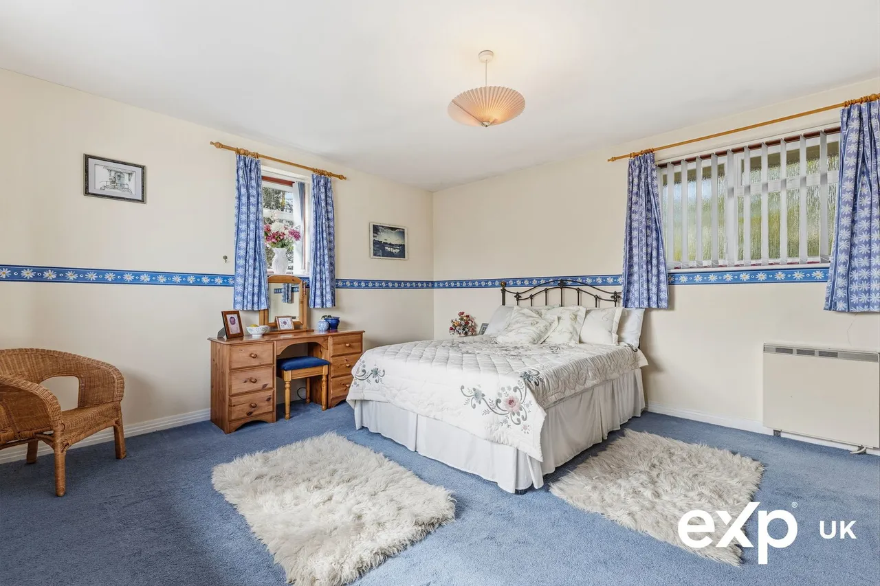 Sheepwalk Lane, Ravenshead, photo 28