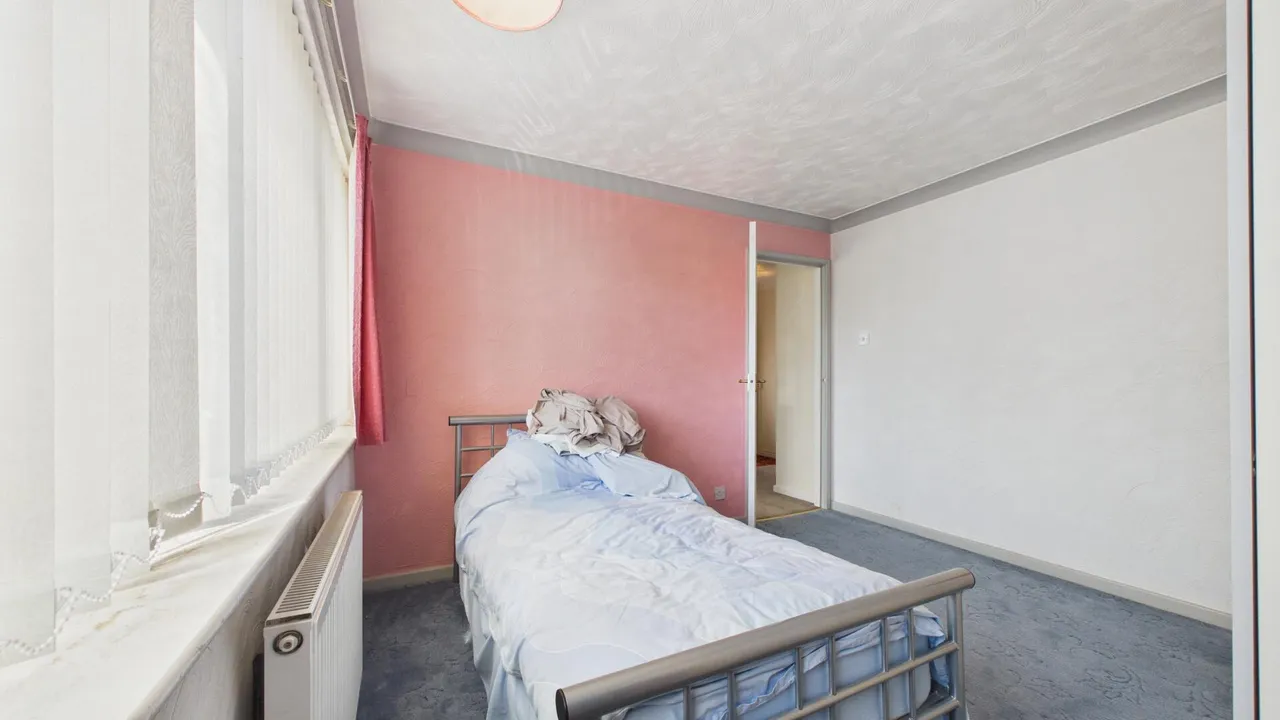 Windsor Road, Yaxley, photo 5