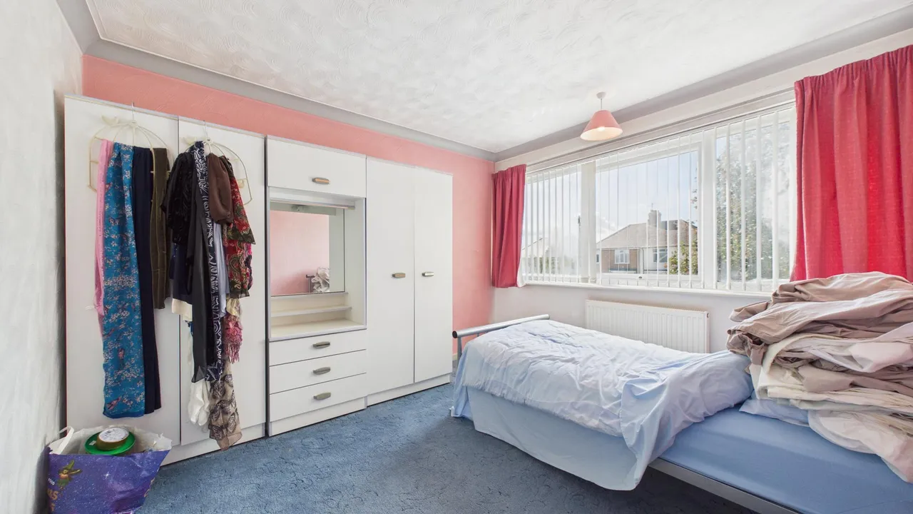Windsor Road, Yaxley, photo 4