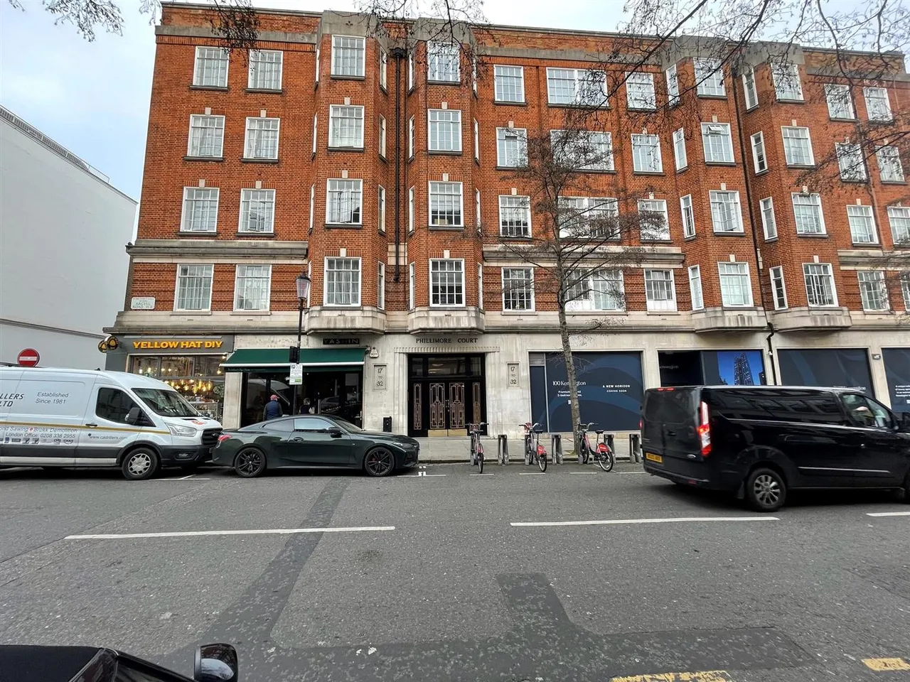 Kensington High Street, London, W8, photo 31