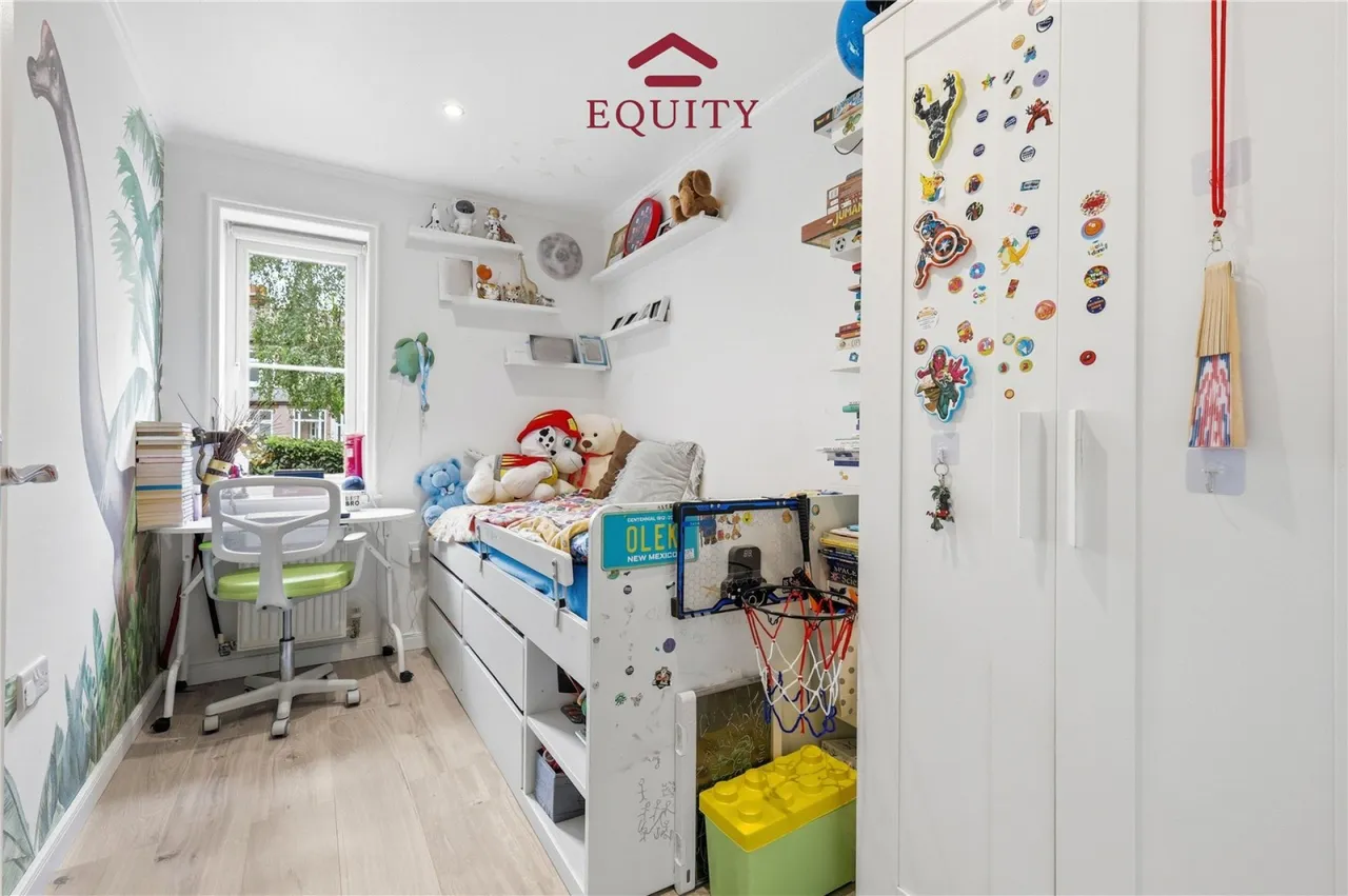 Southbury Road, Enfield, photo 9