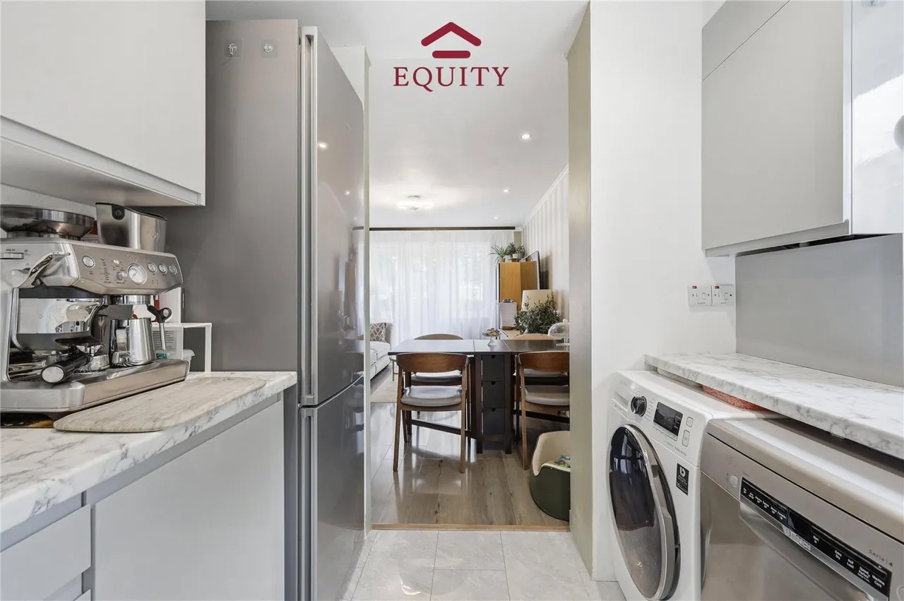 Southbury Road, Enfield, photo 6