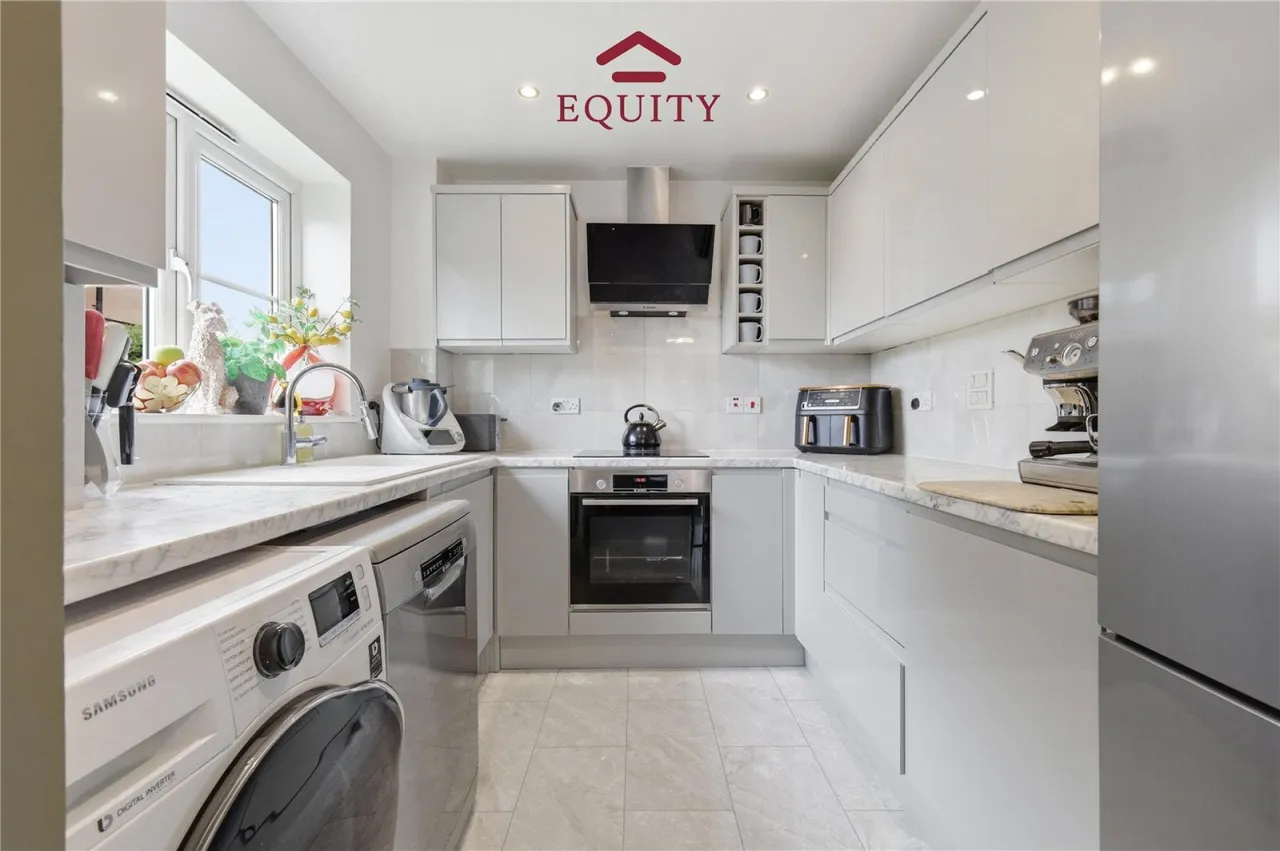 Southbury Road, Enfield, photo 5