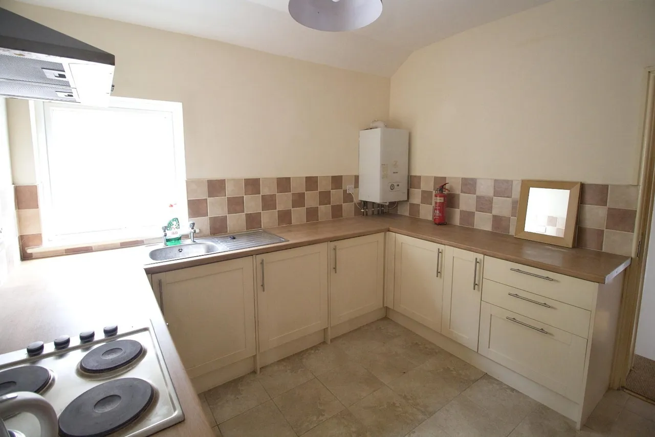 Church Terrace, Holyhead, LL65, photo 13