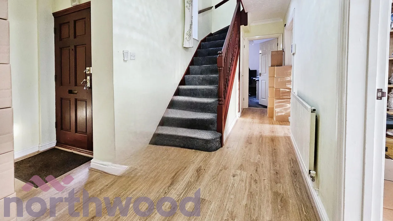Broadland Drive, Thorpe End, NR13, photo 13