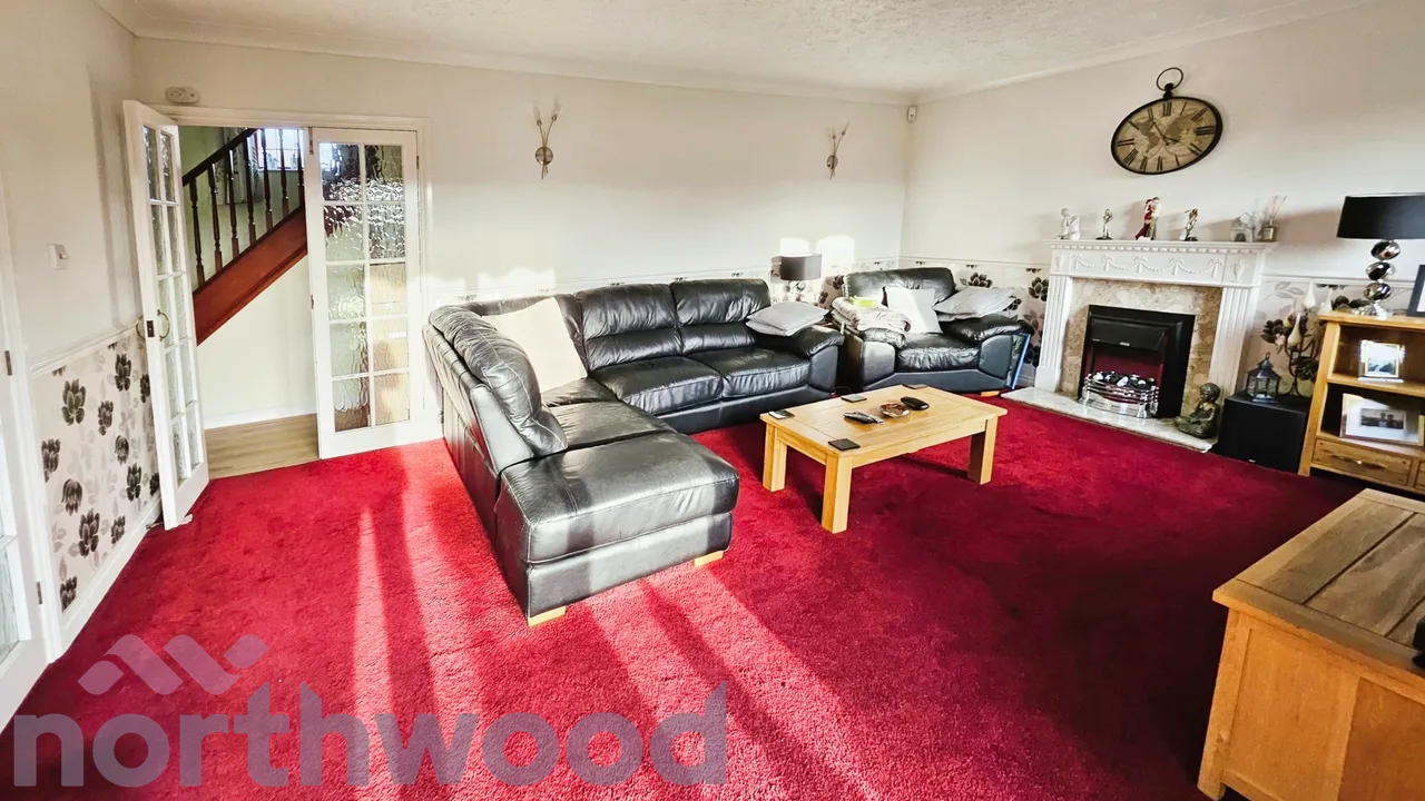Broadland Drive, Thorpe End, NR13, photo 5