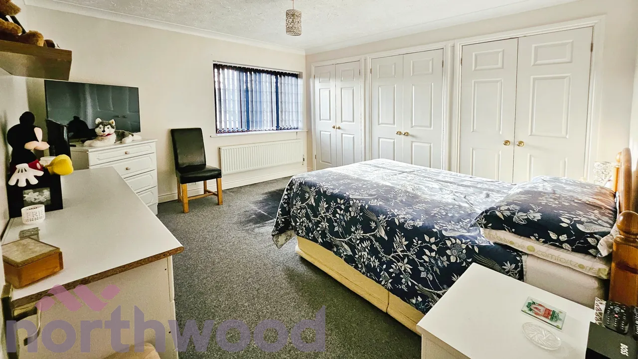 Broadland Drive, Thorpe End, NR13, photo 16