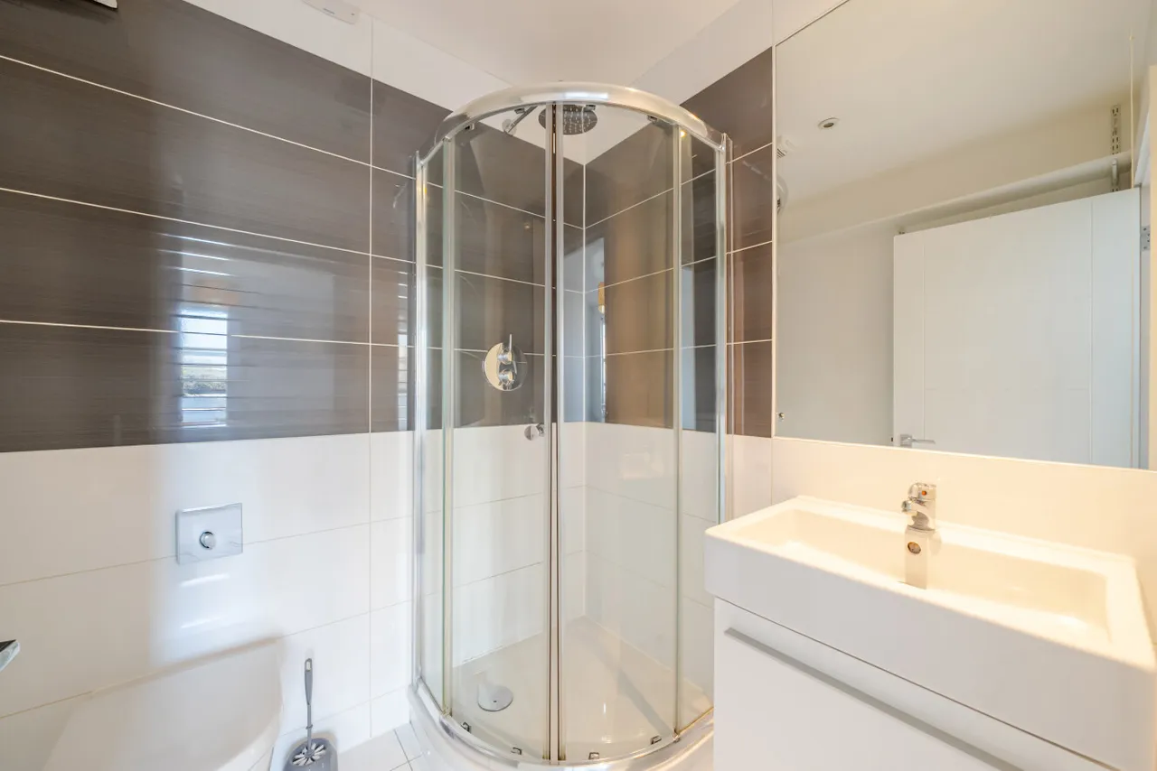 Carpenters Place, Clapham, SW4, photo 12