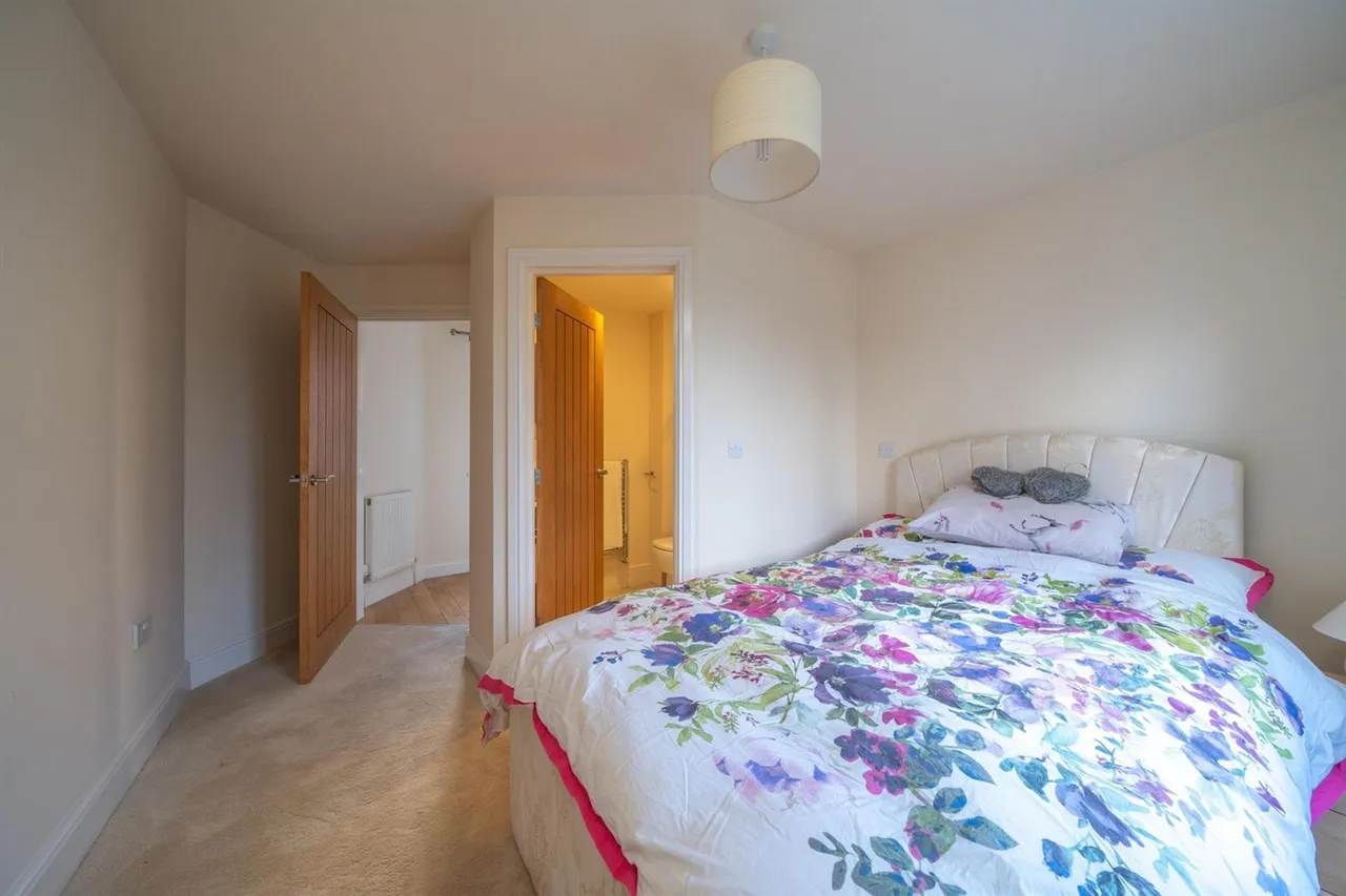 Glossop, photo 35