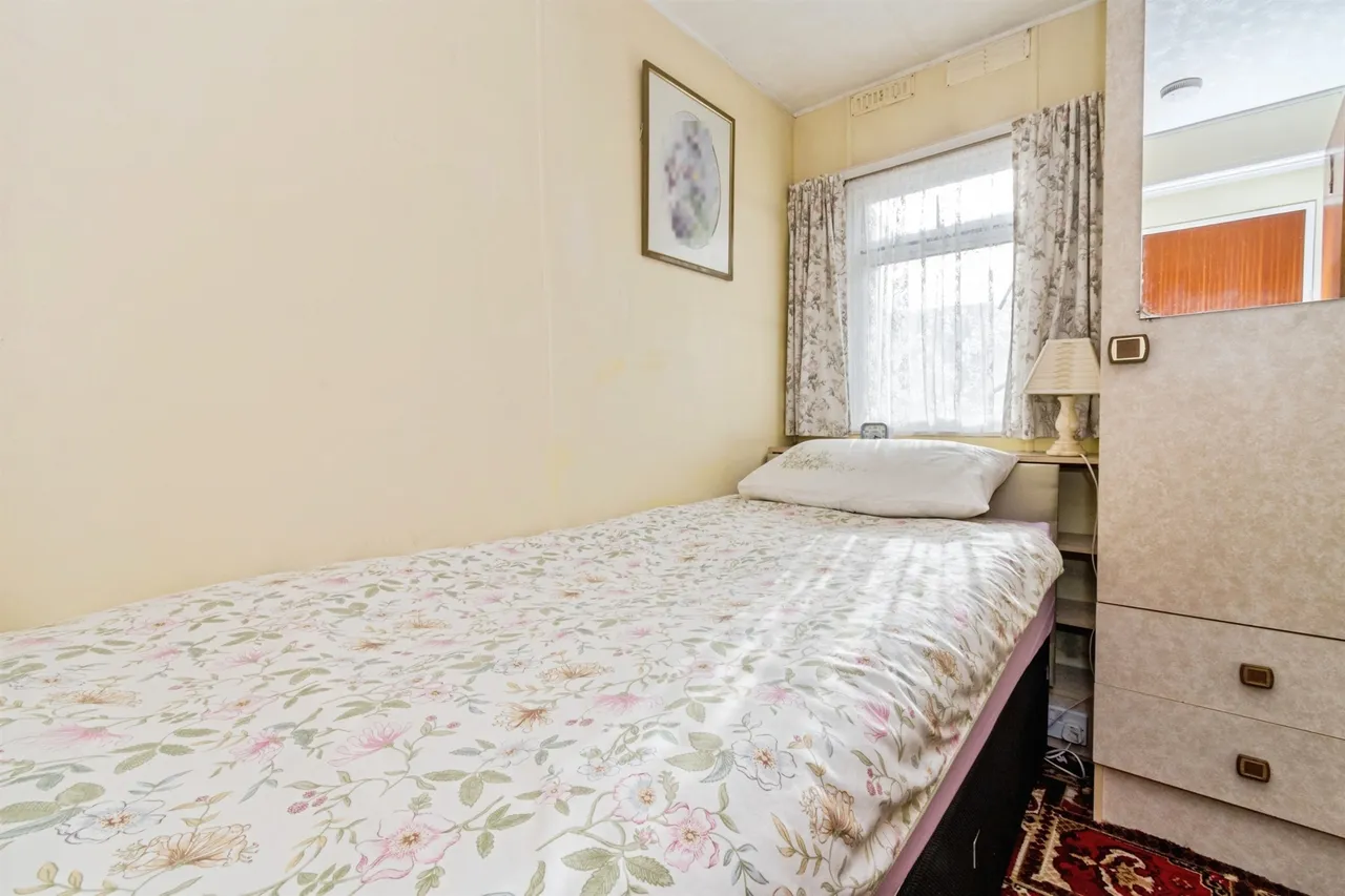 Upper Toothill Road, Rownhams, SO16, photo 9