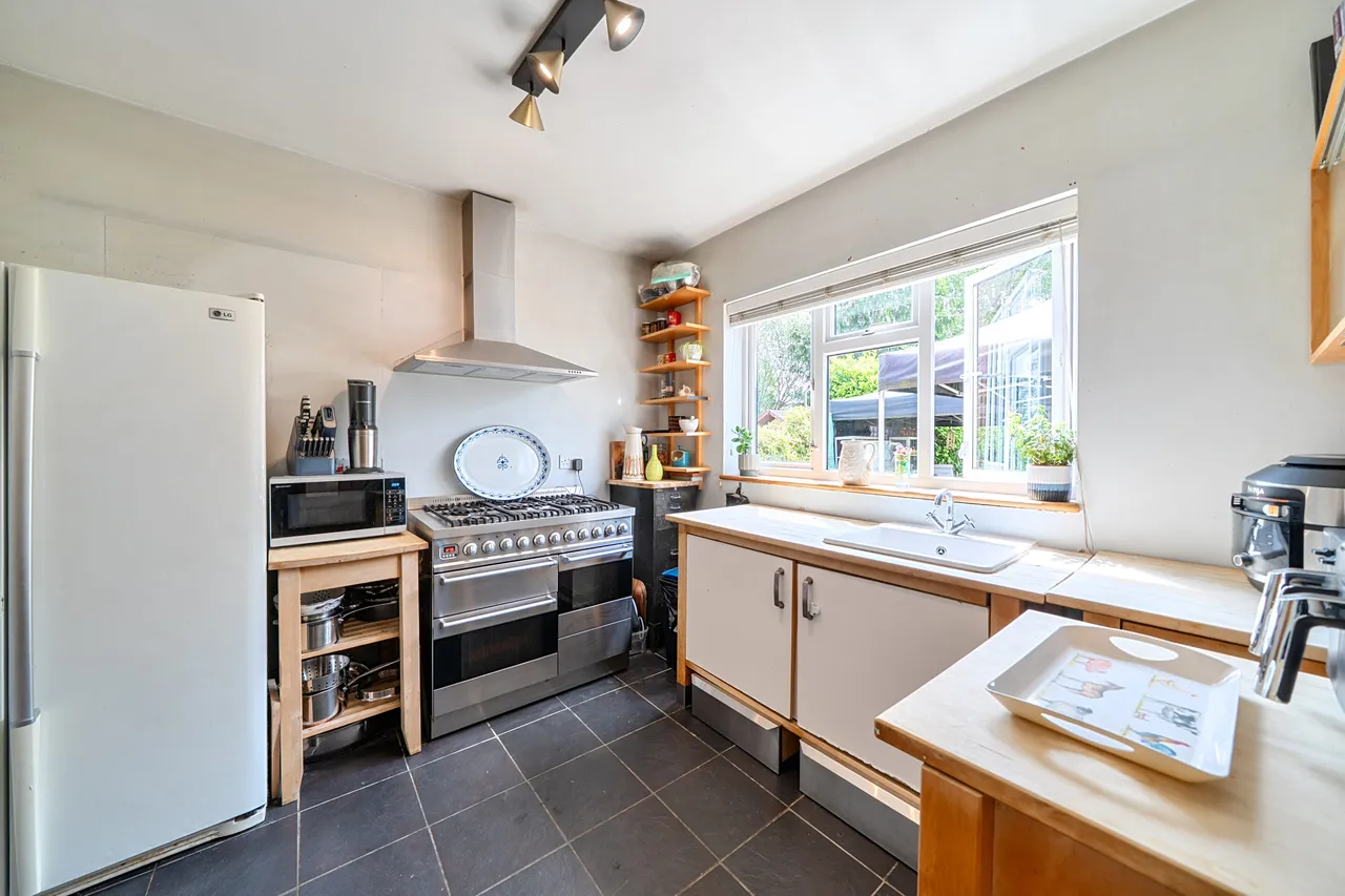 Ladygate Lane, Ruislip, HA4, photo 6