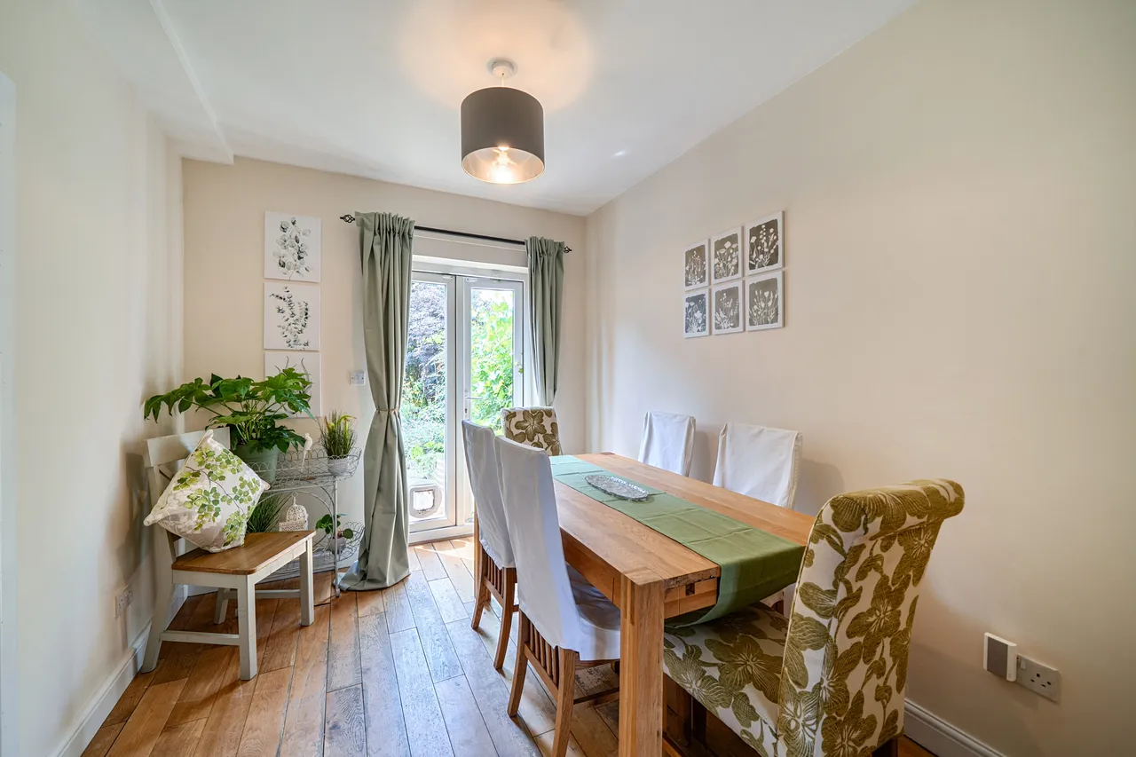 Ladygate Lane, Ruislip, HA4, photo 5