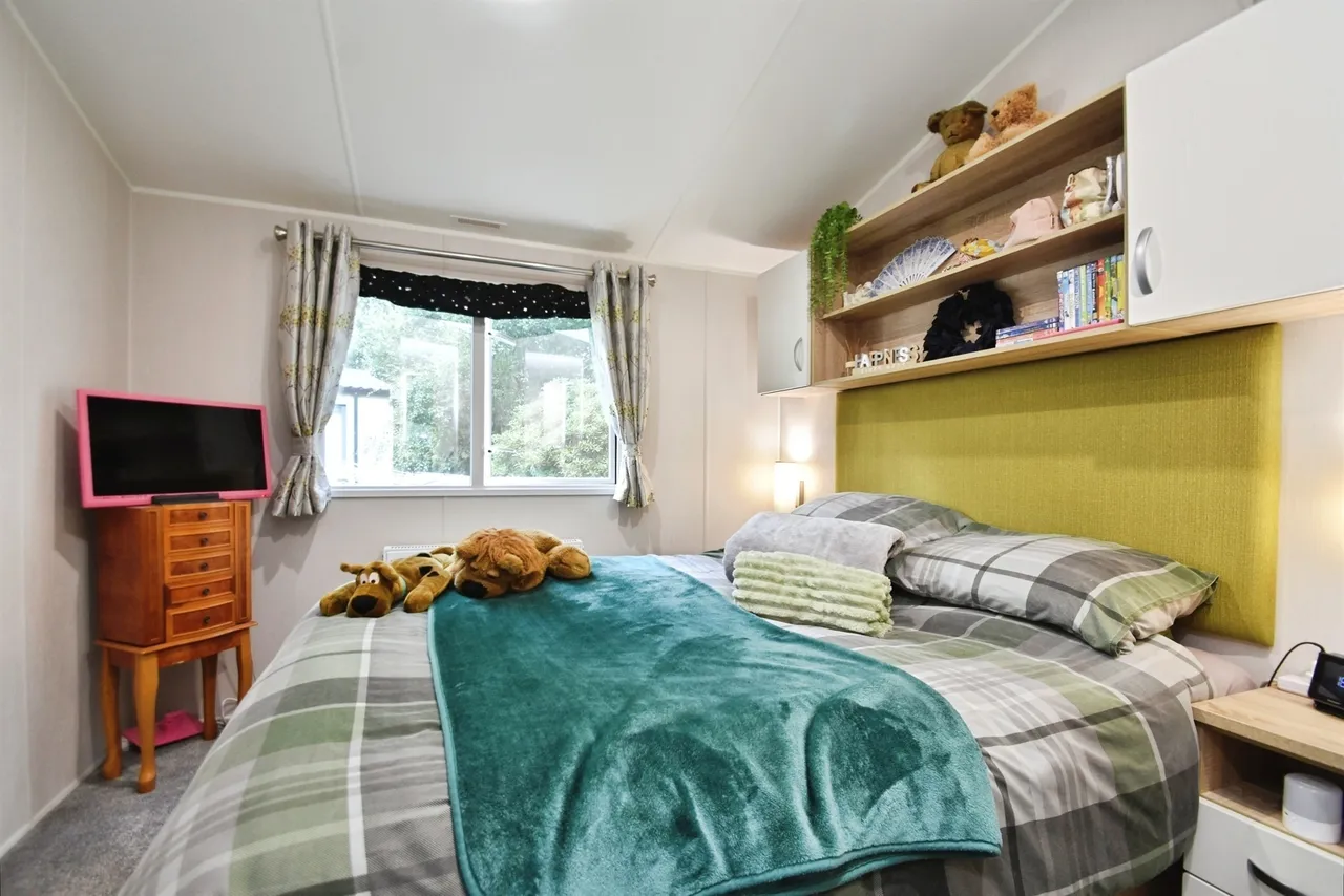 Otley Road, Beckwithshaw, Harrogate, photo 8