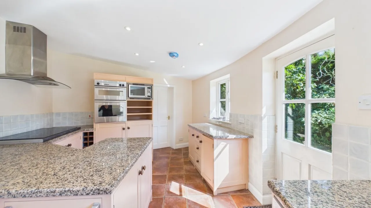Ixworth Road, IP31, photo 5