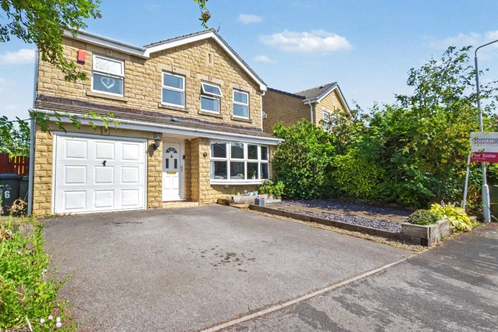 4 bed house for sale, Lodge Hill Walk, Leeds, LS12