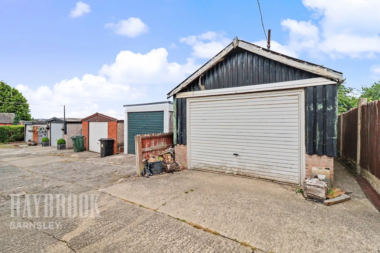 Barnsley Road, Brierley, photo 15