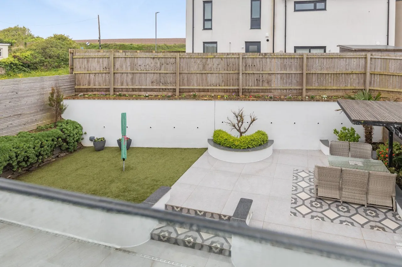 Sea View Crescent, Perranporth, Cornwall, TR6 0FN, photo 10