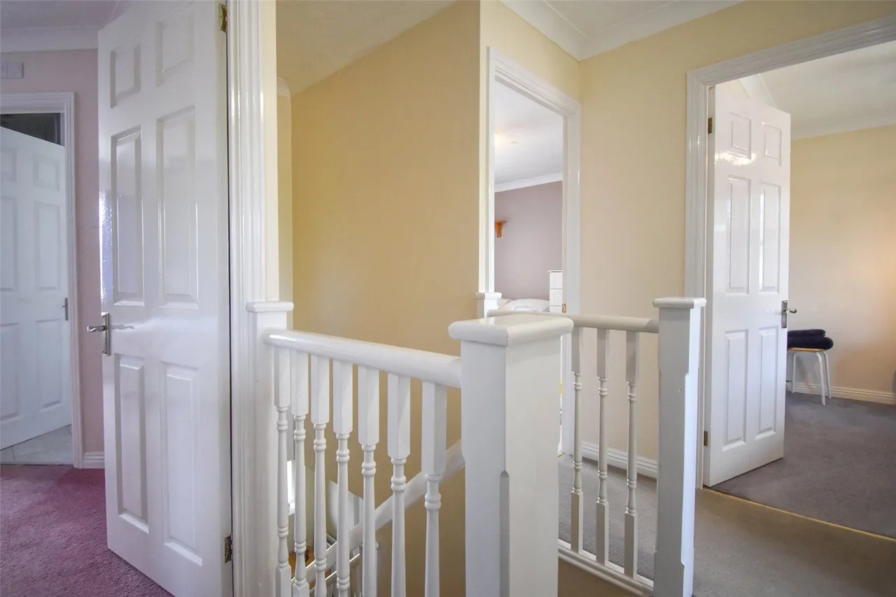 Laurel Gardens, Aldershot, Hampshire, GU11 3TQ, photo 12