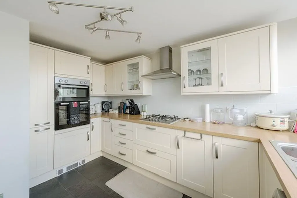 Miswell Lane, Tring, Hertfordshire, HP23 4BX, photo 8