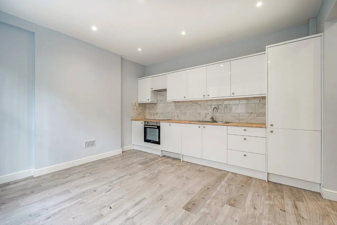 Blythe Road, Brook Green, London, W14, photo 2