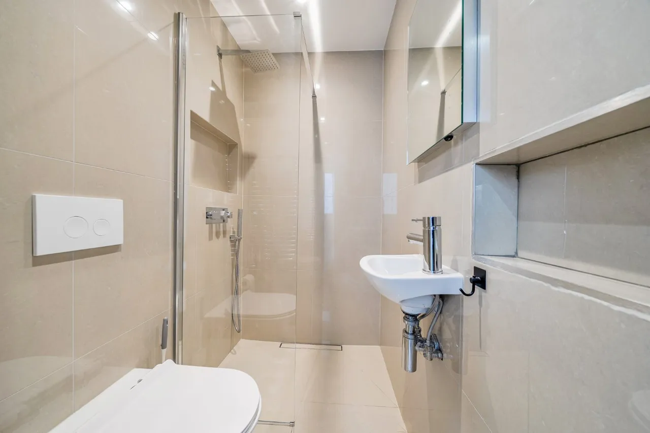 Blythe Road, Brook Green, London, W14, photo 8