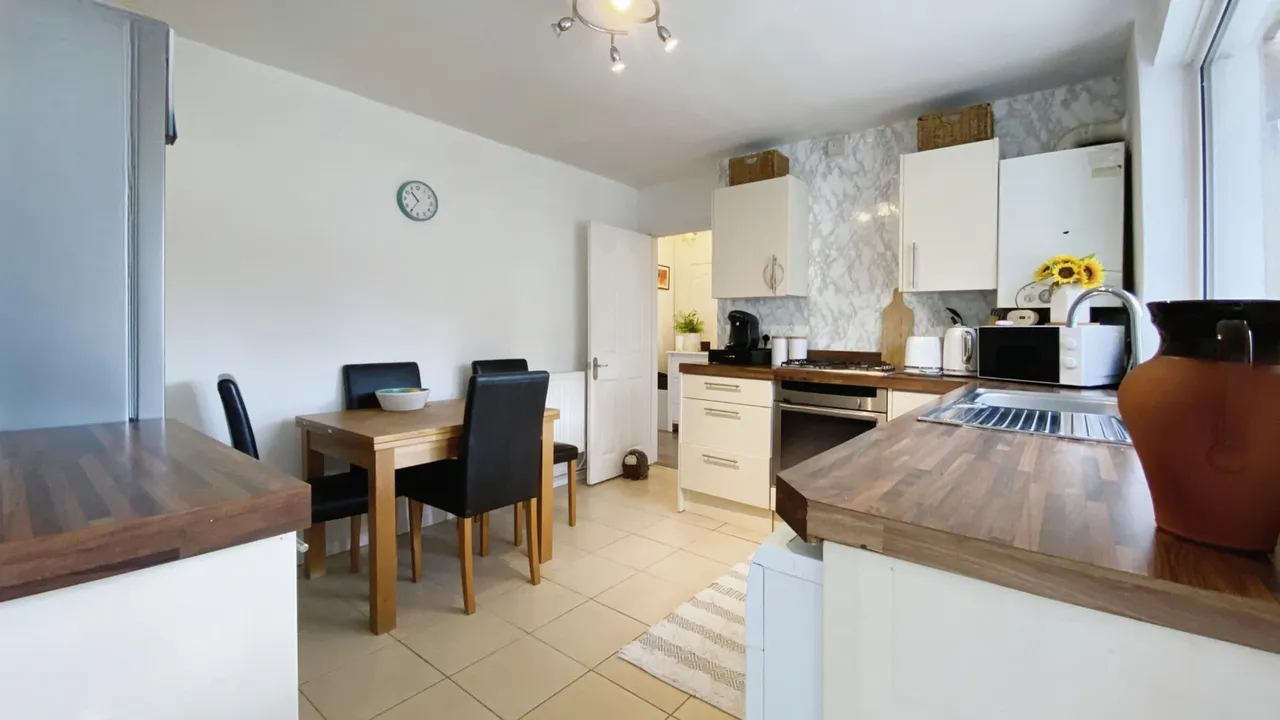 Pant Hirgoed, Pencoed, Bridgend, Mid Glamorgan, photo 4