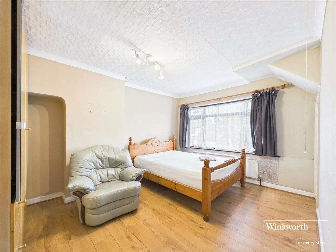 D'arcy Drive, Harrow, HA3, photo 10