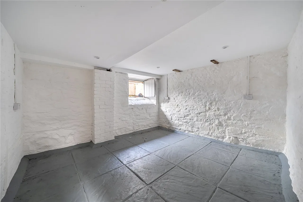 Defynnog, Brecon, LD3, photo 17