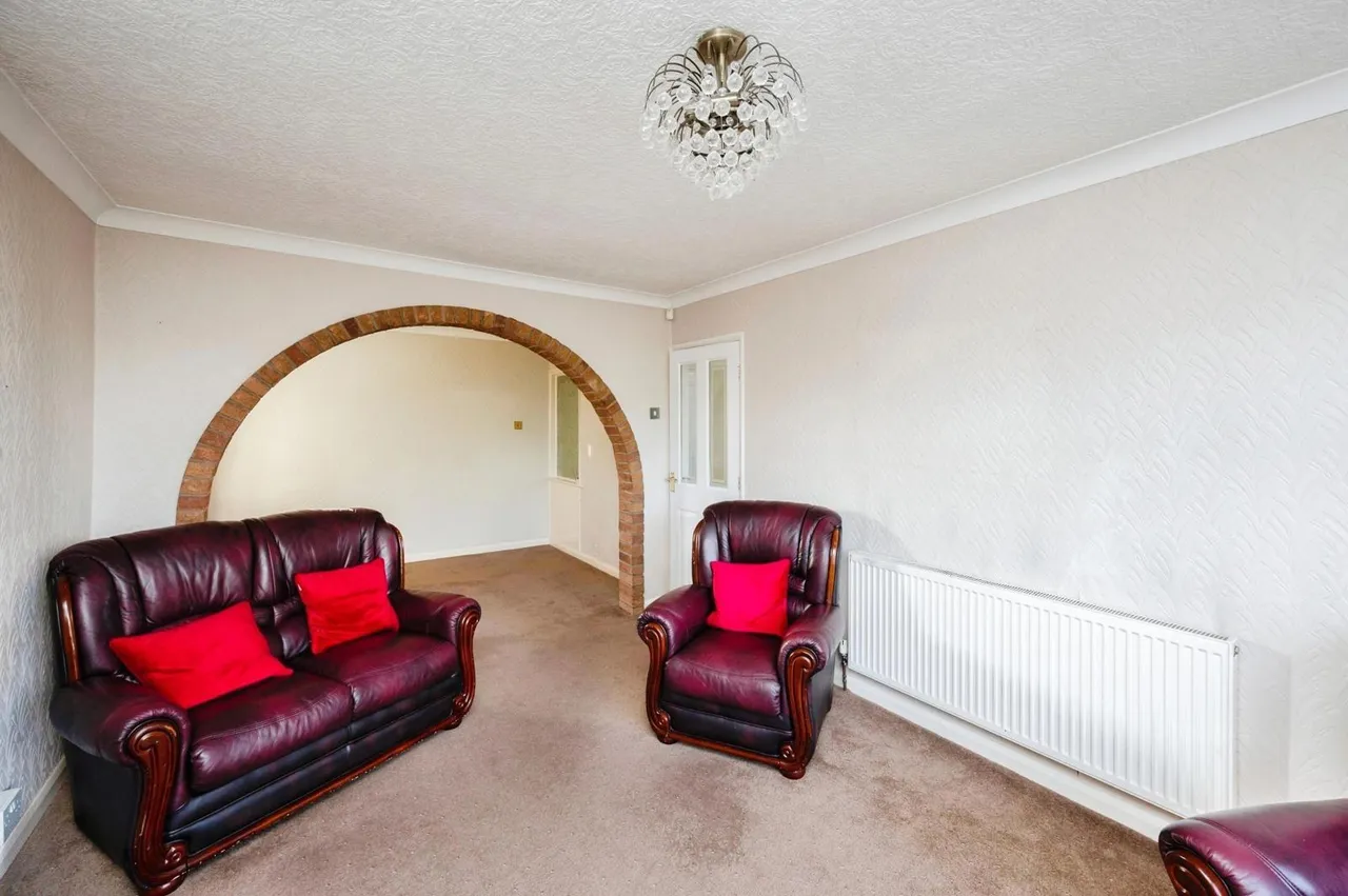 Southfields Close, Kirkby-in-Ashfield, Nottingham, Nottinghamshire, NG17, photo 5