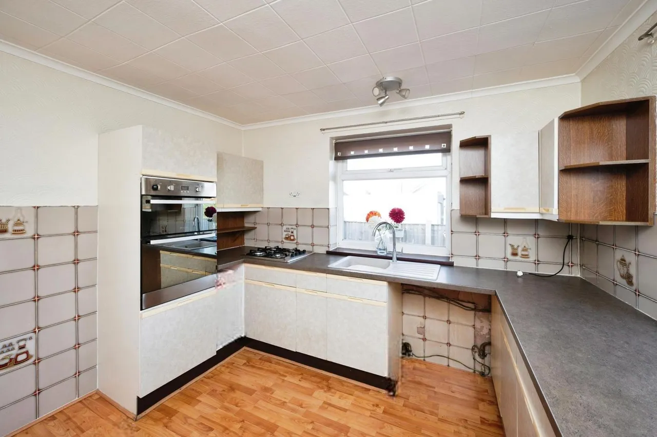 Southfields Close, Kirkby-in-Ashfield, Nottingham, Nottinghamshire, NG17, photo 12
