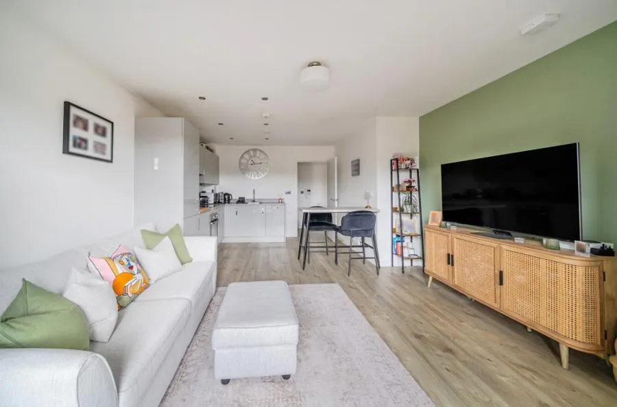 Broad Lane, Bracknell, RG12, photo 2