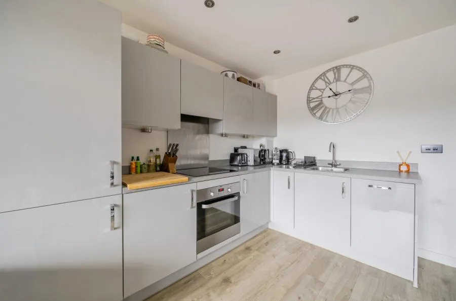 Broad Lane, Bracknell, RG12, photo 5