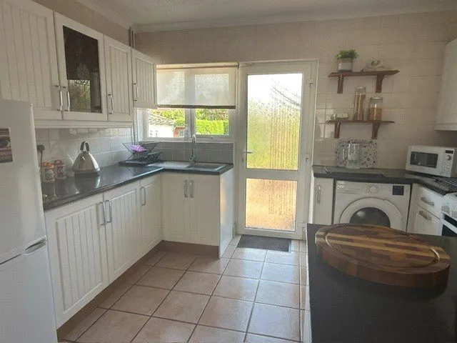 Greendale Gardens, Nottingham, Nottinghamshire, NG8, photo 6