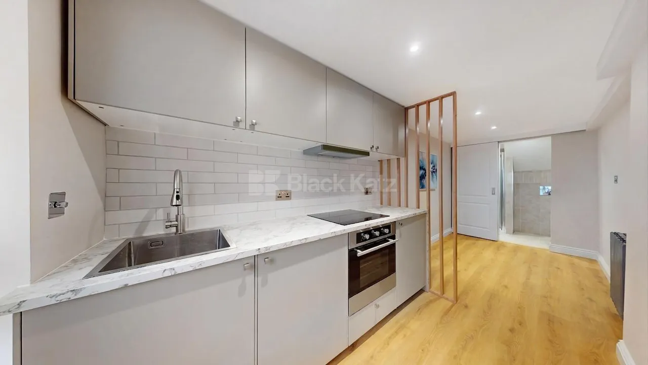 Sandwell Crescent, West Hampstead, NW6, photo 4
