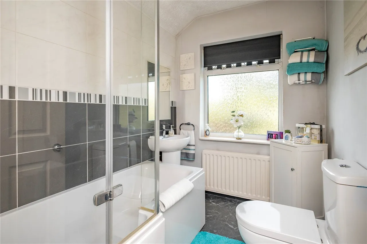 Victoria Road, Bromsgrove, B61, photo 11