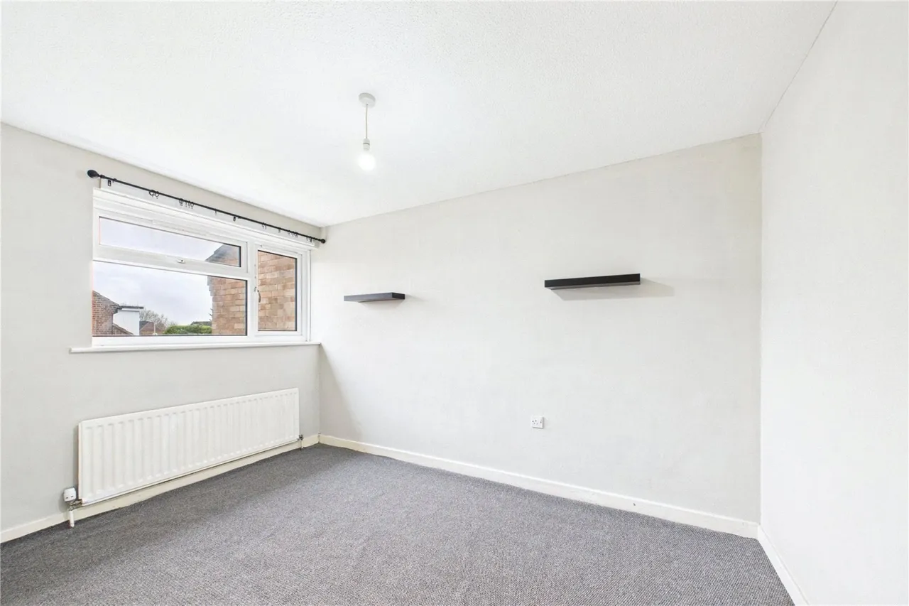 Browning Close, Thatcham, RG18, photo 6